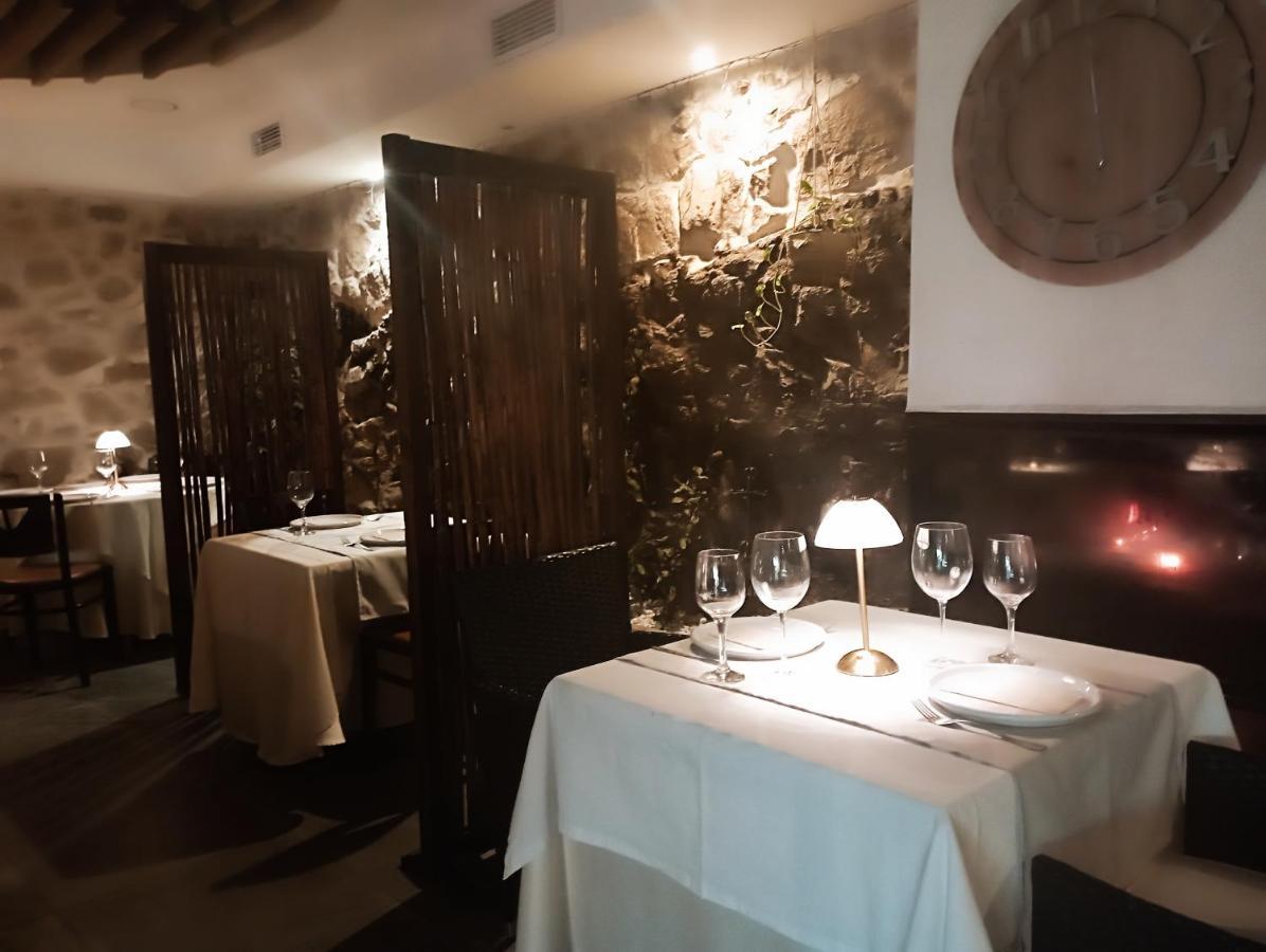 Restaurante & Hotel Rural El Mirador De Trevejo,Ideal Para Parejas Villamiel ภายนอก รูปภาพ