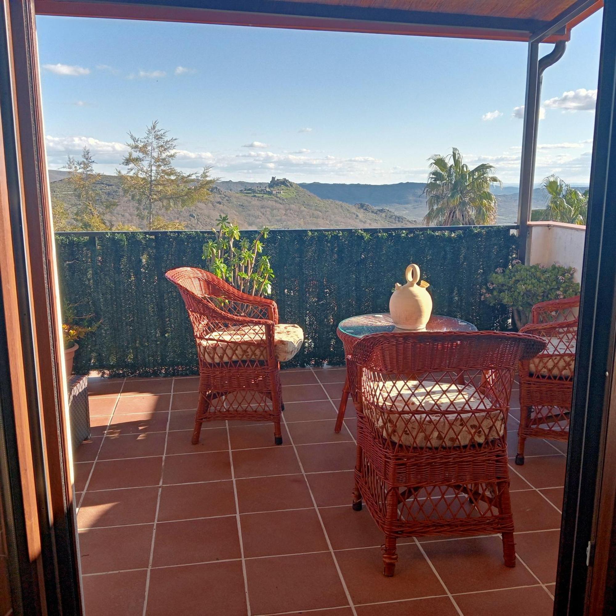 Restaurante & Hotel Rural El Mirador De Trevejo,Ideal Para Parejas Villamiel ภายนอก รูปภาพ